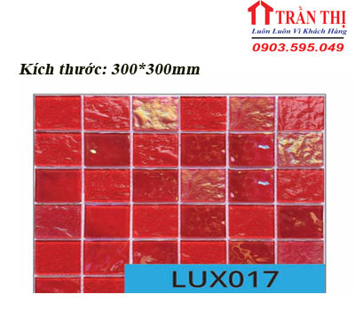 LUX017